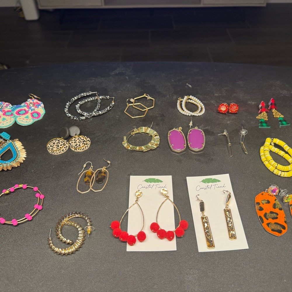 Earring lot 18 pair!